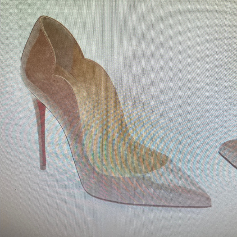 Christian Louboutin Beige Stiletto Heels